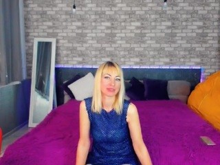 MegMayres nude on cam – Live Sex Chat