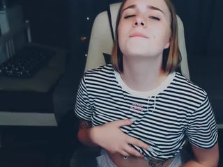 MollyMeeow nude on cam – Live Sex Chat