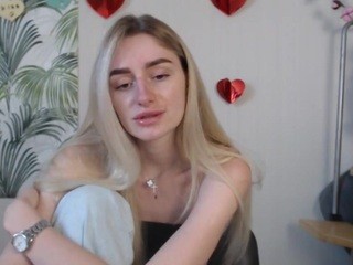 BlondElvira nude on cam – Live Sex Chat