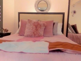 Bunny-Love nude on cam – Live Sex Chat