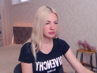 Elizabeth-Miller nude on cam – Live Sex Chat