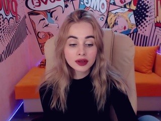 BellaMoor nude on cam – Live Sex Chat