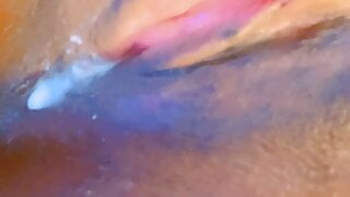 Creamy Pussy for Breakfast