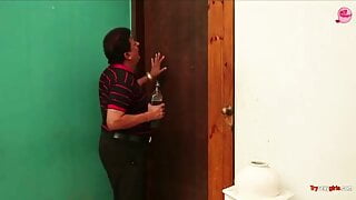 Hot and sexy desi Girl has sex with bf