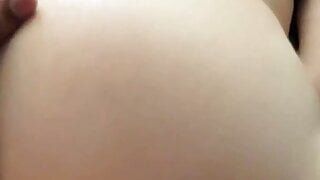 Thick ass white girl knows how to take dick