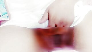 Fingering and fucking my sex toys til i cum