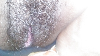 Mere sone ke bad aunty ne kapda change kiya bahut hi sexy