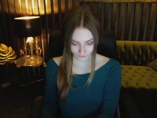 Lolli Dolli nude on cam – Live Sex Chat