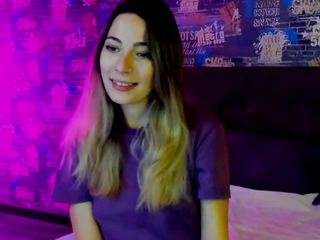 Valerie-Farmer nude on cam – Live Sex Chat