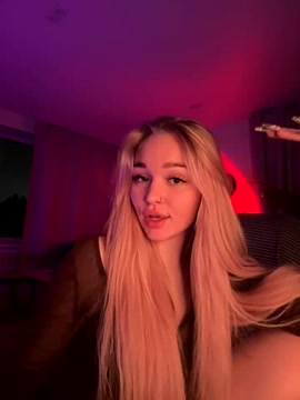 Amaryllis xxx nude stripping on webcam for live sex video chat
