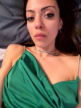 Chichi_love_ xxx nude stripping on webcam for live sex video chat