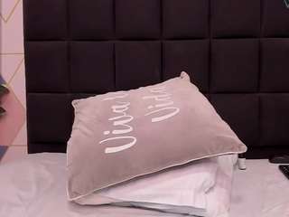 cloe-25 xxx on webcam – Live Sex Chat