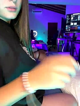 MennaLee xxx nude stripping on webcam for live sex video chat