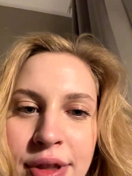 PamelaWet xxx nude stripping on webcam for live sex video chat