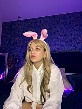 AlishaxCurly xxx nude stripping on webcam for live sex video chat