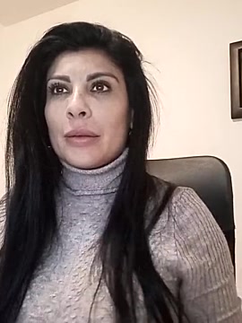 Thabbata xxx nude stripping on webcam for live sex video chat