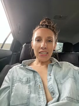 AmeliaLongxo xxx nude stripping on webcam for live sex video chat