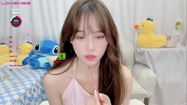 Eliauk_w xxx nude stripping on webcam for live sex video chat