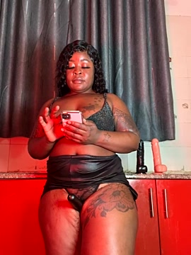 Juicybatate xxx nude stripping on webcam for live sex video chat