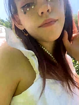 KiraMood xxx nude stripping on webcam for live sex video chat