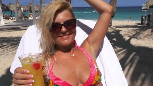 SexUrlaub mit noteiler Milf aus Kleinanzeigen. Taeglich gefickt und gefilmt