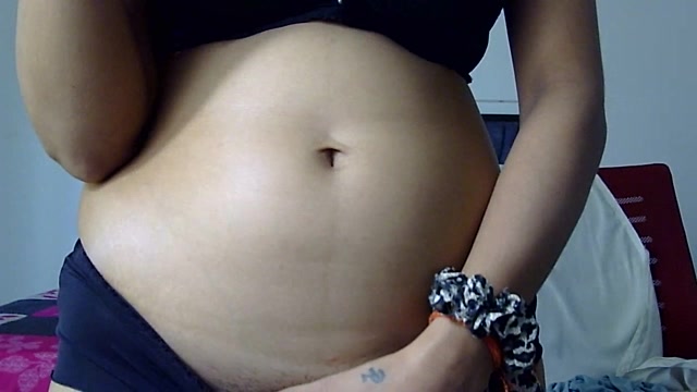 Sexy-simmy xxx nude stripping on webcam for live sex video chat