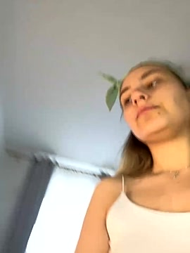Ur_cassie_ xxx nude stripping on webcam for live sex video chat