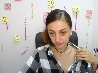 KamiliyaBusi xxx on webcam – Live Sex Chat