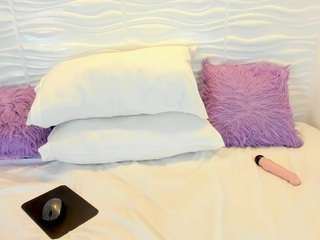 Allison xxx on webcam – Live Sex Chat