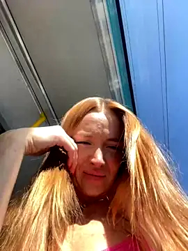 Brilliant-Gold xxx nude stripping on webcam for live sex video chat