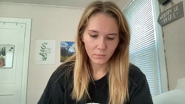 Zayawardd xxx nude stripping on webcam for live sex video chat