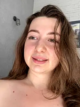 Curvyflawless xxx nude stripping on webcam for live sex video chat