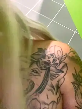 Sextazy xxx nude stripping on webcam for live sex video chat