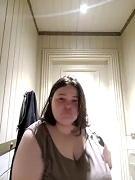 Fire-Victoria xxx nude stripping on webcam for live sex video chat
