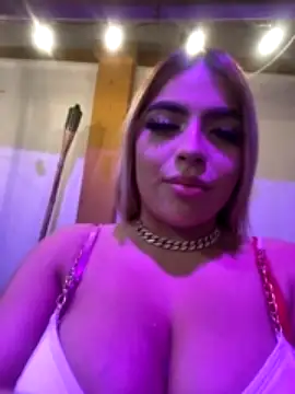 MiaWhite_pinkk xxx nude stripping on webcam for live sex video chat