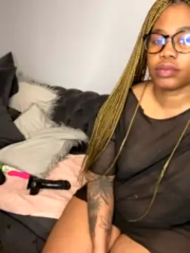 XolisileM xxx nude stripping on webcam for live sex video chat