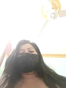 Lisaxxx5 xxx nude stripping on webcam for live sex video chat