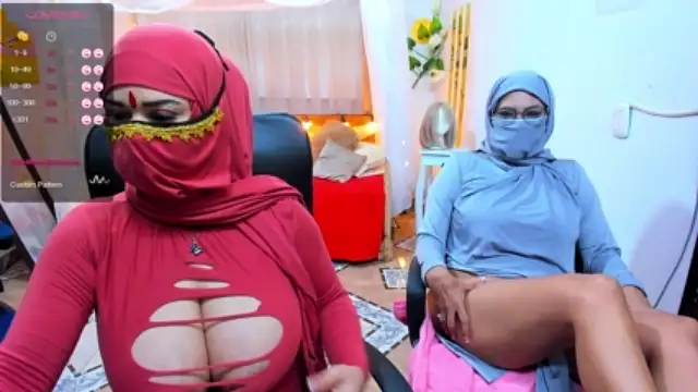 Raniaa_Sfeir xxx nude stripping on webcam for live sex video chat