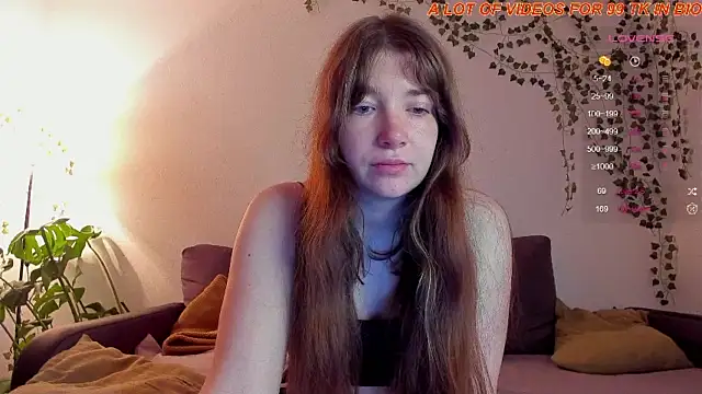Alicekaneky xxx nude stripping on webcam for live sex video chat