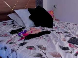 CaraCummings xxx nude on webcam – Live Sex Chat