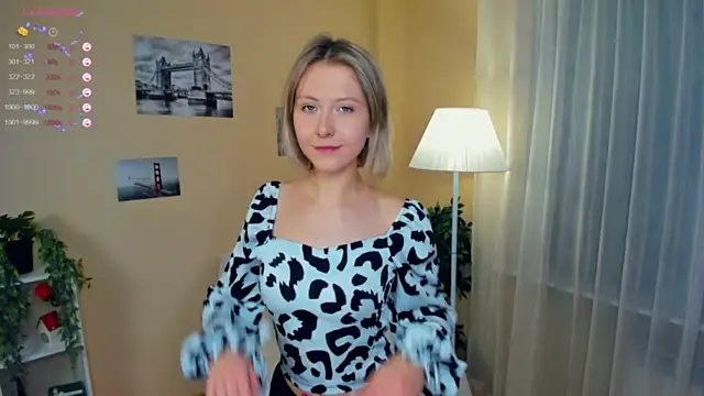 ChloeRobinson xxx nude stripping on webcam for live sex video chat