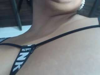 MiaSmiith-Love xxx nude on webcam – Live Sex Chat