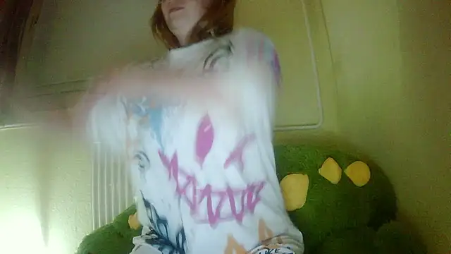 Cat-Princess xxx nude stripping on webcam for live sex video chat