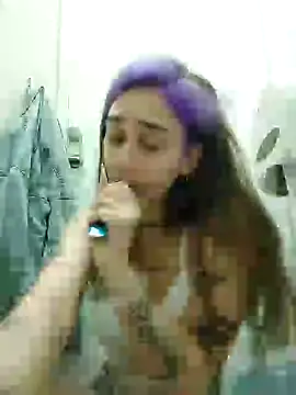 RiskyViolet xxx nude stripping on webcam for live sex video chat