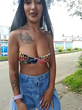 Kathy_bella18 xxx nude stripping on webcam for live sex video chat