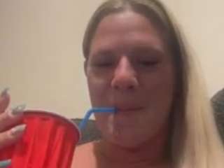 PrettyAzzKay xxx nude on webcam – Live Sex Chat