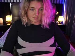 CremySweety xxx nude on webcam – Live Sex Chat