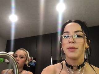Livys Bedroom FT Babyxoxo444 xxx nude on webcam – Live Sex Chat