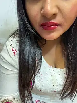 Ayesha_mahi xxx nude stripping on webcam for live sex video chat