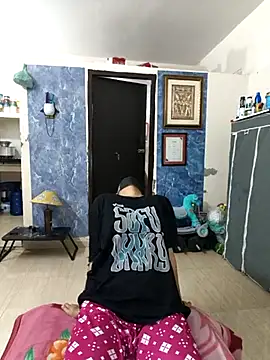 Riya190 xxx nude stripping on webcam for live sex video chat